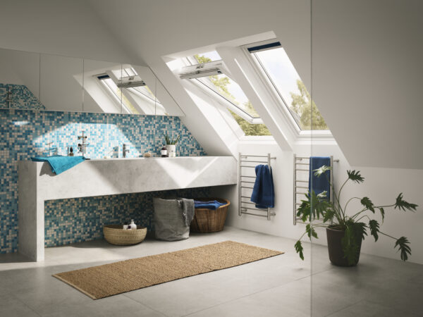 Velux Okno dachowe drewniano-poliuretanowe Superenergooszczędne 3-szyby PREMIUM GLU 0064 CK04 55x98+kołnierz EDW+BDX+BFX - obrazek 11
